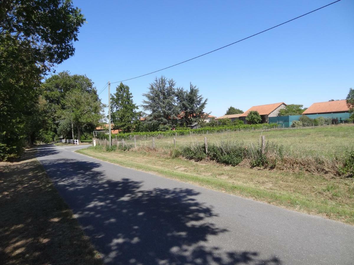 Hotel La Ferme De Rouffignac Blanzac  Zewnętrze zdjęcie